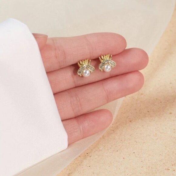 Jewelry - Gold Pearl Bee Stud Earrings